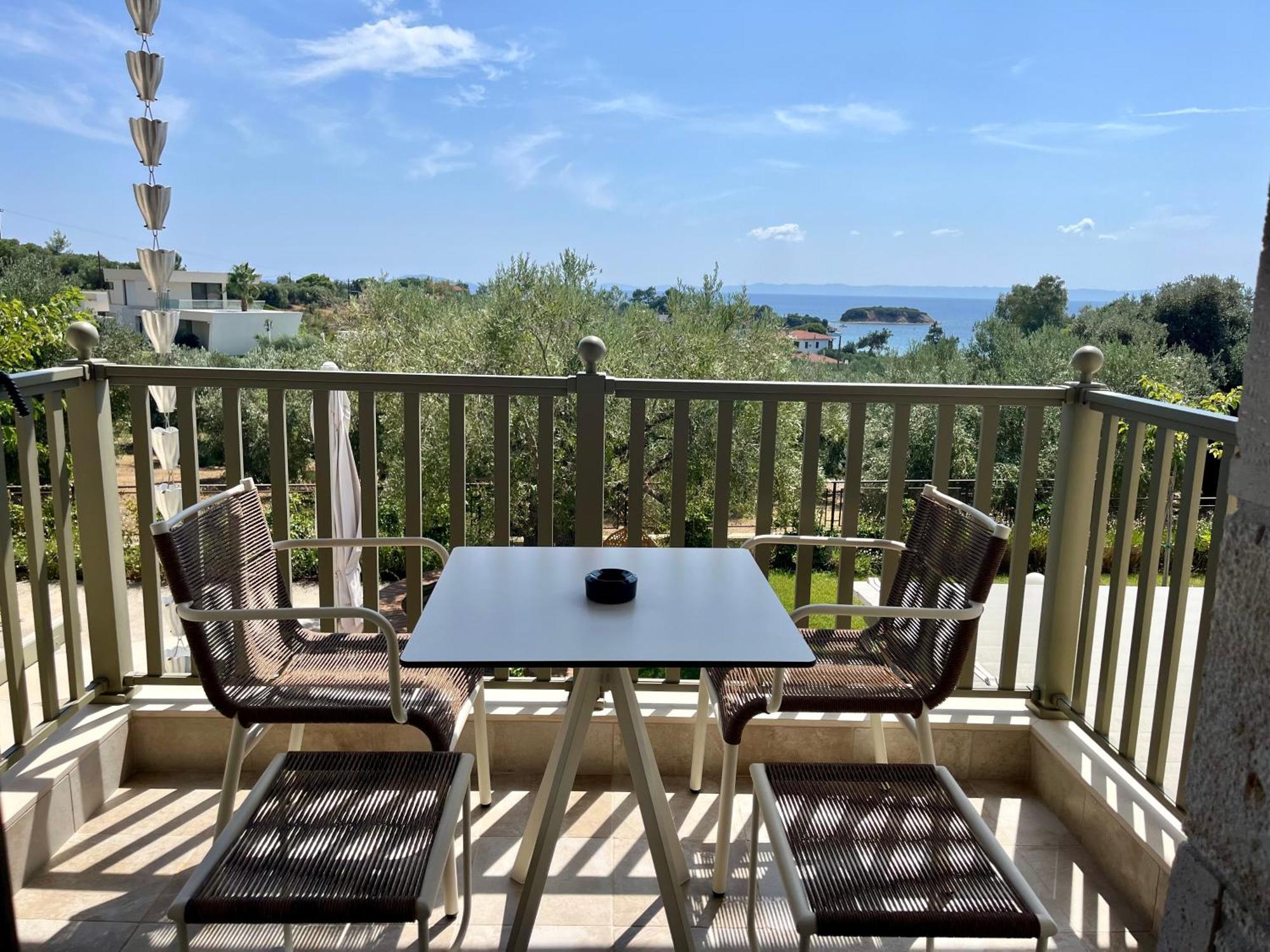 Kastri Elia Suites Nikiti  Exteriör bild